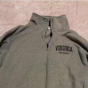 Virginia Beach Quarter-Zip Sweatshirt - Gray